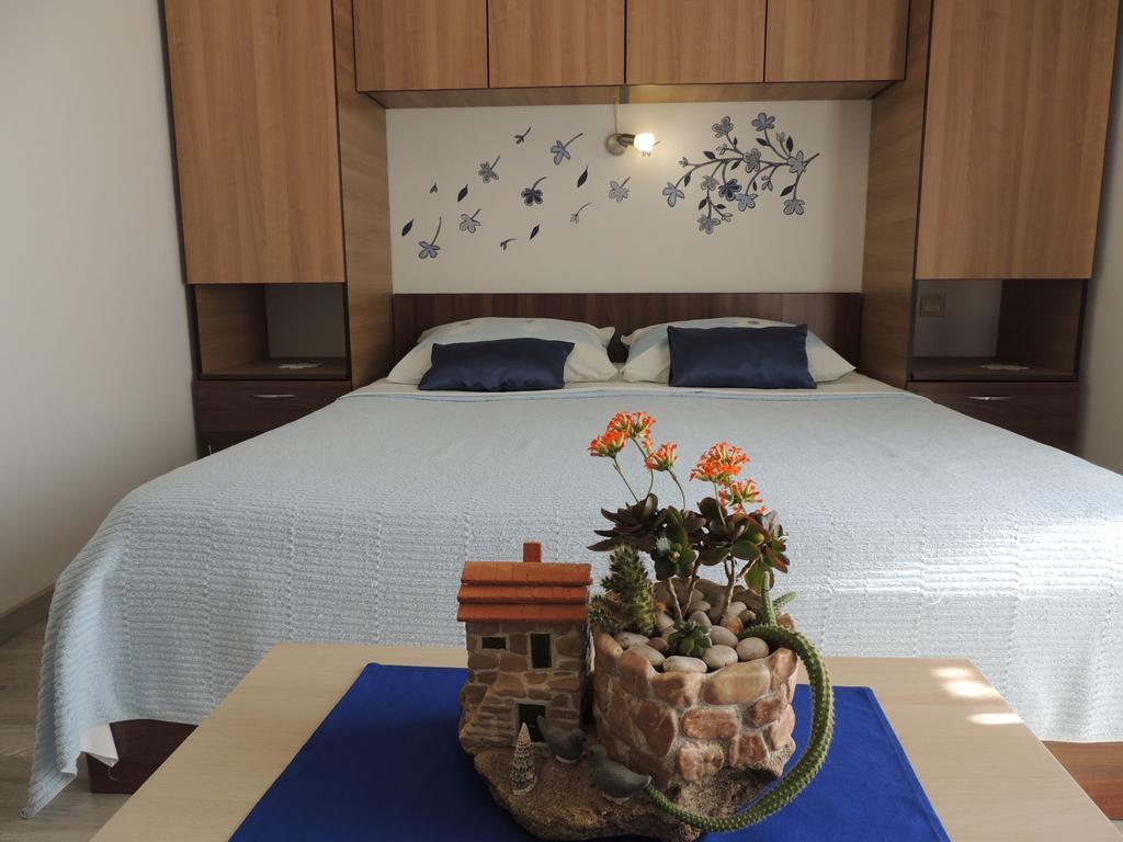Apartments Barcarola พาก ภายนอก รูปภาพ